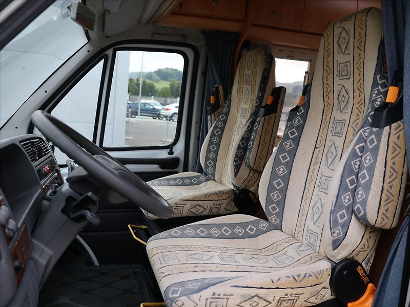 Fiat Ostatní 2,8 JTD 94kW Hobby 700 - fotka 9 z 44