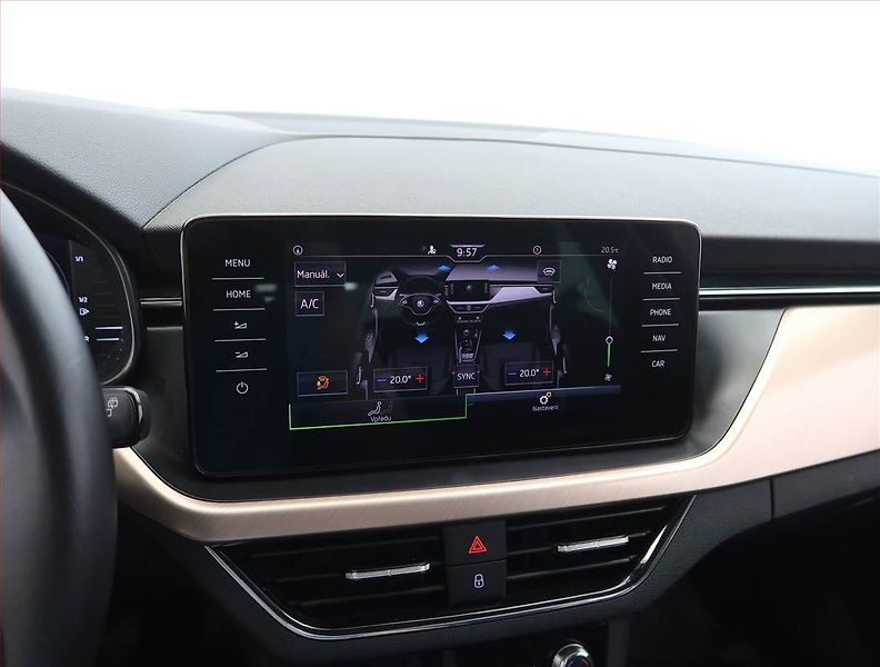 Škoda Kamiq (2021) Style 1.5 TSI - fotka 18 z 26