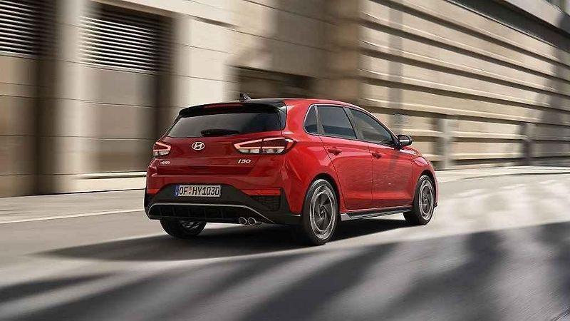 Hyundai i30 se začíná vyrábět v modernizované verzi