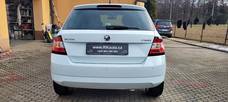 Škoda Fabia (2017) 3 1,2TSi 66kW benzín Drive - fotka 6 z 41