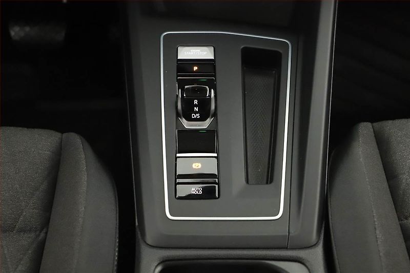 Kia Sportage (2021) 1.6 T-GDI, 4X4, Automat, ČR - fotka 18 z 21