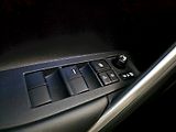Toyota Corolla Cross (2025) 1.8HEV 140k STYLE TECH - náhled 18