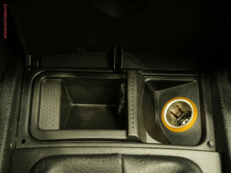 Peugeot 207 (2008) 1.6HDi, AC, STK8/28 - fotka 18 z 19