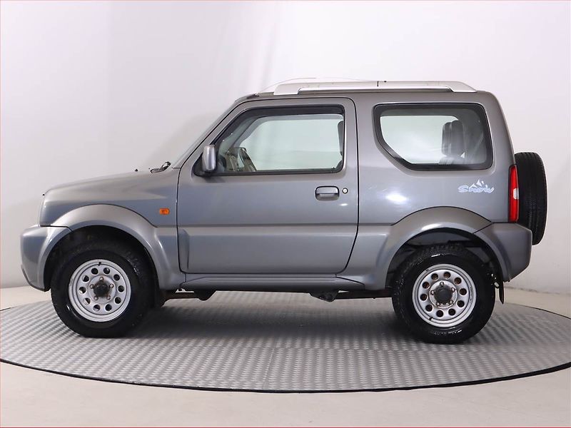 Suzuki Jimny (2006) 1.3 16V, 4X4, Vyhř. sedaček - fotka 3 z 15