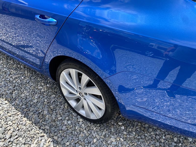 Škoda Octavia 2.0TDi L+K CZ WEBASTO 4x4 - fotka 33 z 165