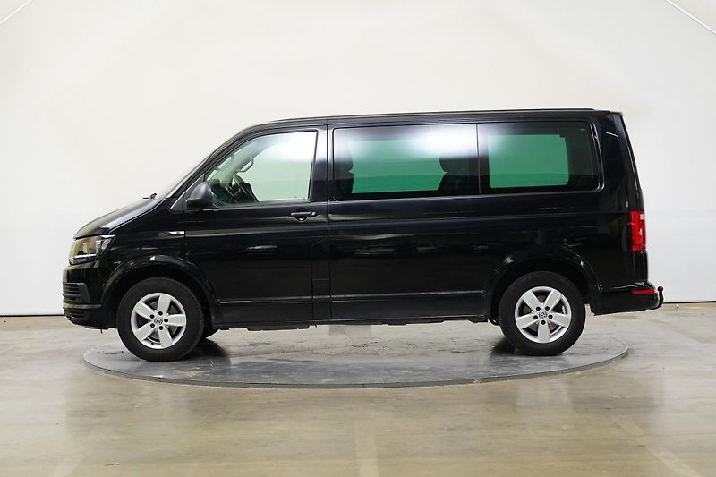 Volkswagen Multivan - fotka 3 z 26