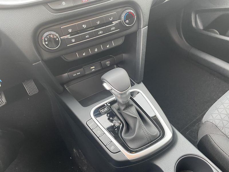 Kia Ceed SW (2025) 1,5T-GDi   SPIN 