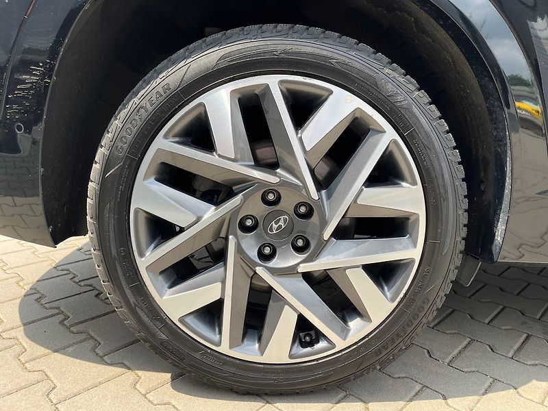 Hyundai Santa Fe 2.2 CRDI/142kW Luxury DCT 4x4 - fotka 12 z 30