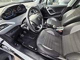 Peugeot 2008 (2017) 1.2 PT 110 ALLURE MAN5 - náhled 9