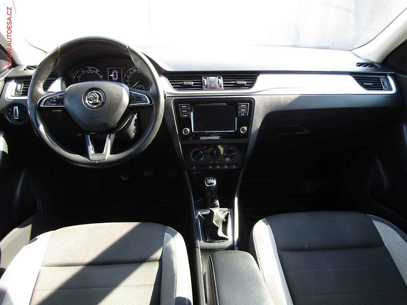 Škoda Rapid (2018) 1.0 TSi, 2.maj,ČR, AC - fotka 8 z 19