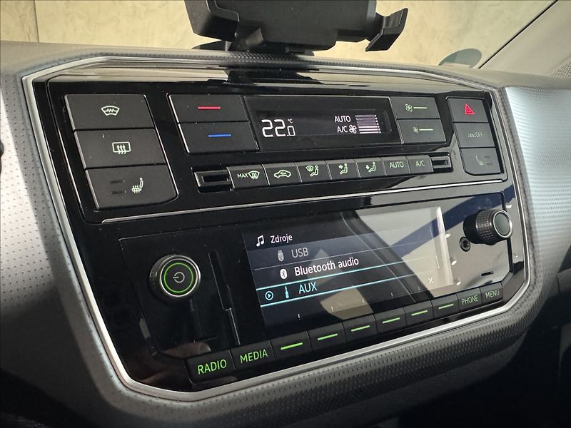 Škoda Citigo 61kW iV Best of LED PDC - fotka 34 z 40