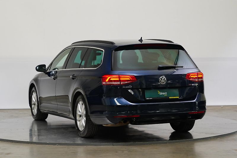 Volkswagen Passat - fotka 4 z 6