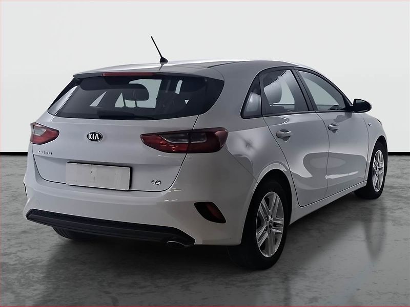 Kia Ceed (2020) 1.4 CVVT, ČR,1.maj, Serv.kniha - fotka 5 z 16