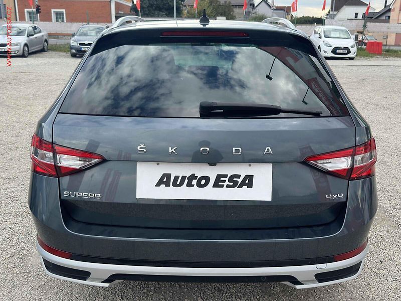 Škoda Superb (2021) 2.0TDi, ČR, Scout, DSG, LED - fotka 5 z 26