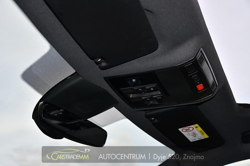 Škoda Superb 2.0TDi SPORTLINE 4X4 NEZ.TOP  - fotka 41 z 52