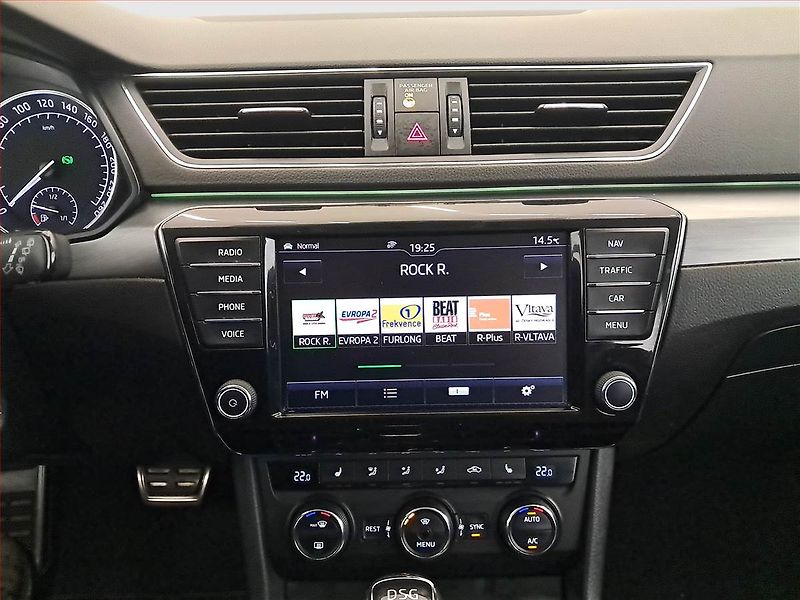 Škoda Superb (2016) Style Plus 2.0 TDI, Automat - fotka 12 z 17