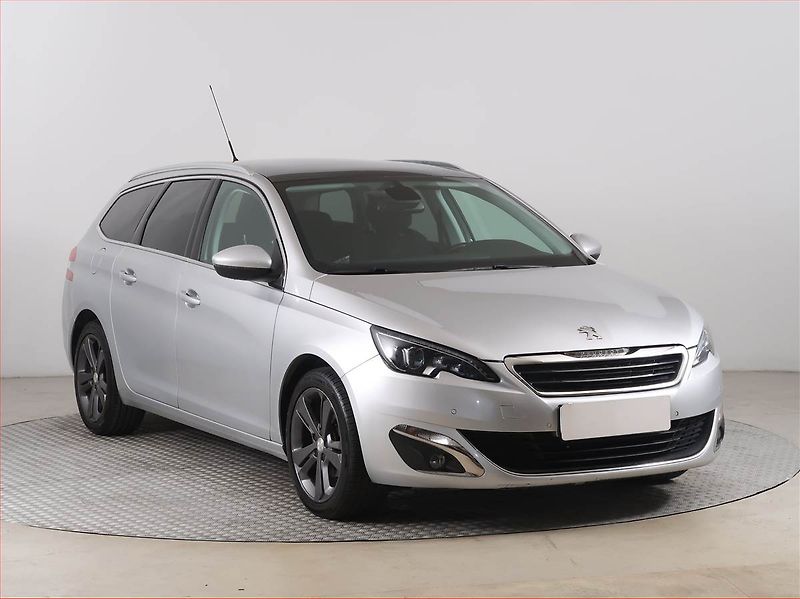 Peugeot 308 (2017) 1.6 BlueHDi, Serv.kniha, Navi - fotografie inzerátu