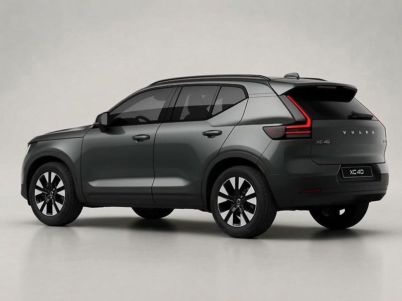 Volvo XC40 (2026) B3 PLUS DARK  - fotka 5 z 16