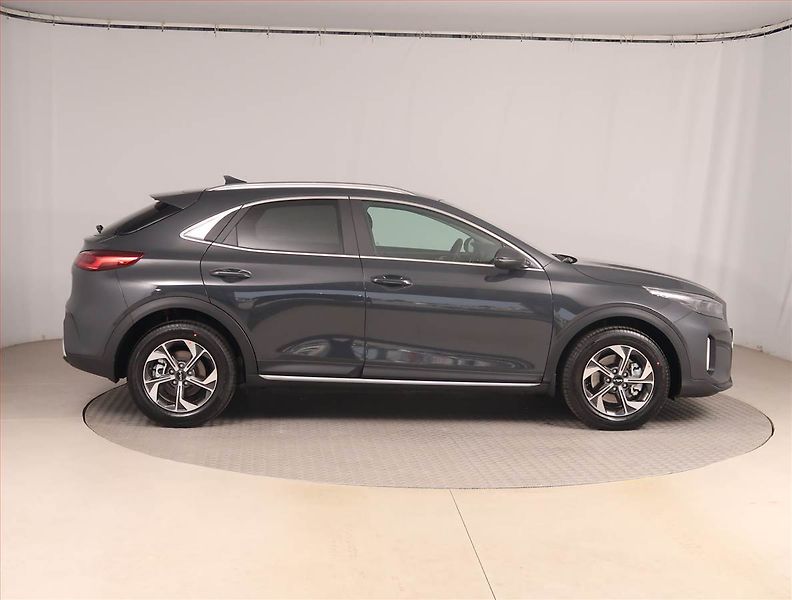 Kia XCeed (2026) 1.6 T-GDI, Ad. tempomat - fotka 6 z 18