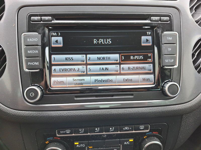 Volkswagen Tiguan (2013) Trend 1,4TSi 90kW - fotka 19 z 33