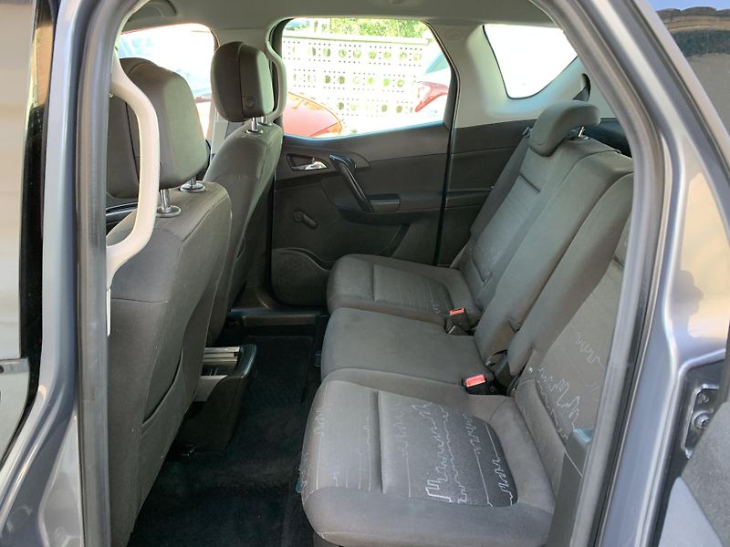 Opel Meriva 1.4i LPG ALU KLIMA TEMPOMAT - fotka 21 z 41