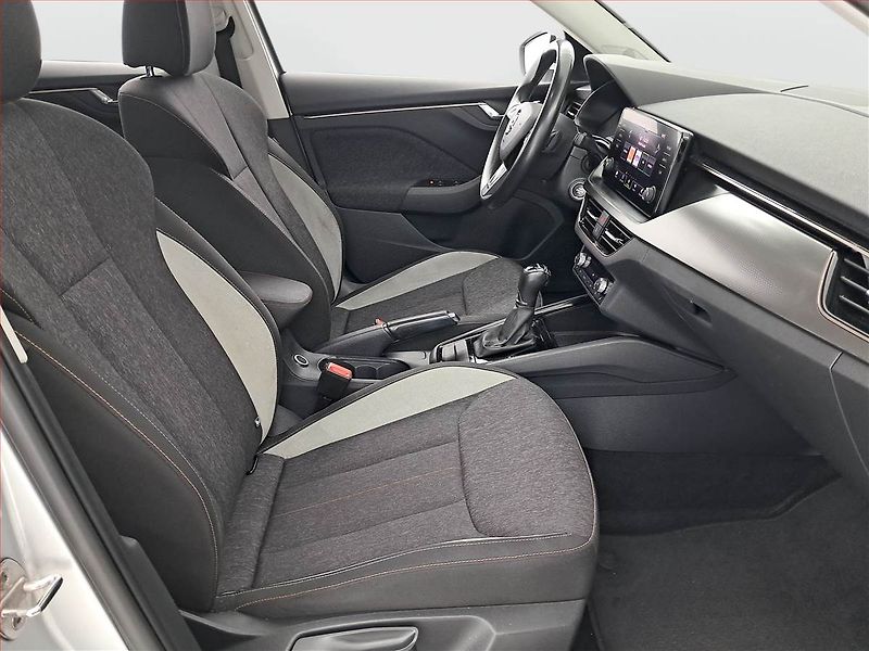Škoda Kamiq (2020) 1.5 TSI, Automat, Tempomat - fotka 9 z 20