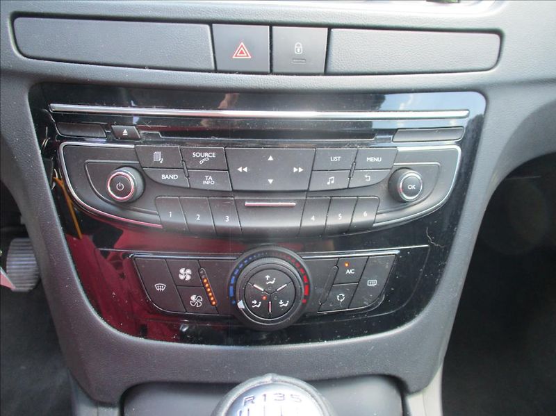 Peugeot 508 2,0 SW,HDi,klima,ABS,ESP, - fotka 17 z 25