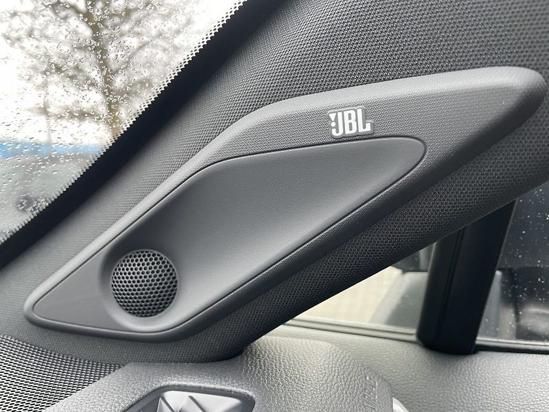Toyota RAV4 2.5 Plug-in Hybrid ODBĚR 11/26 - fotka 30 z 36
