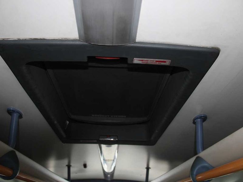 Irisbus SFR162, EURO 5, 46 MÍST SEZENÍ - fotka 19 z 24