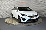 Kia Ceed (2023) SW 1.5TGDI 118 GT Line AT - náhled 2