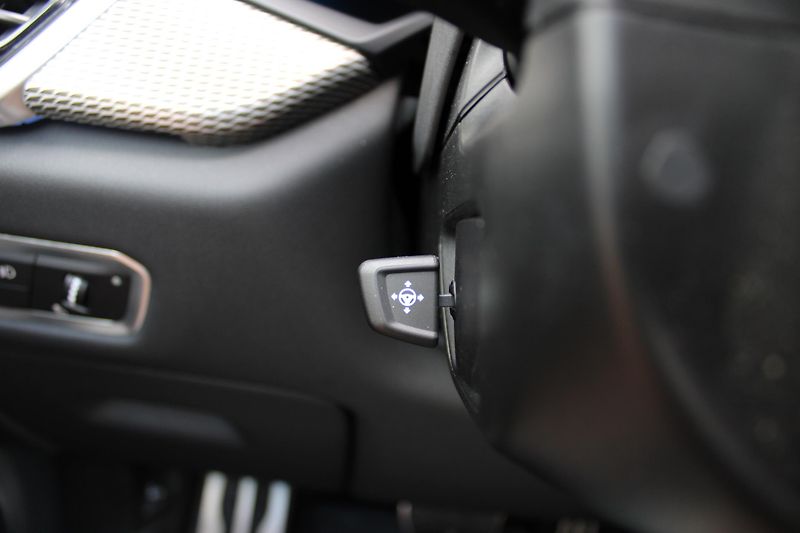 BMW X5 XDRIVE 45E Harman/Kardon - fotka 26 z 34