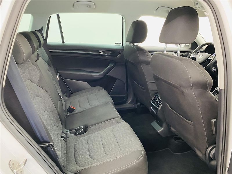 Škoda Kodiaq 2,0 TDI DSG 140kW 4x4 Style - fotka 7 z 30