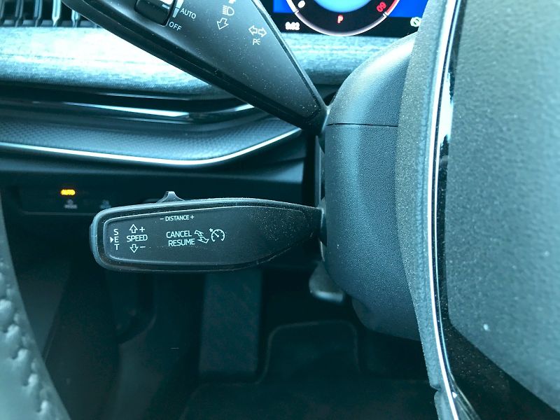 Škoda Superb (2025) COMBI SELEC TD 110/2.0 A7F - fotka 22 z 28