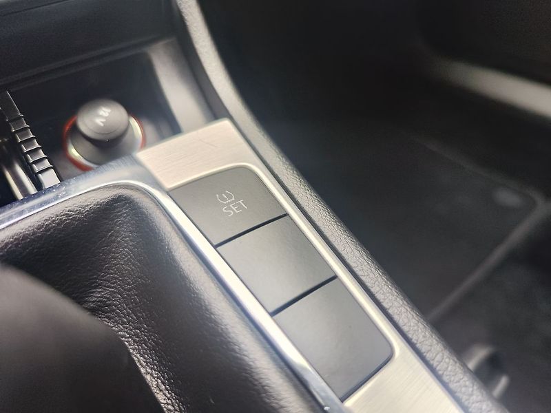 Volkswagen CC 1.8 TSI/118kW Sport - fotka 20 z 33