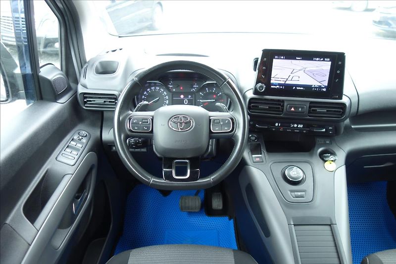 Toyota ProAce City Verso 1,2 T 96KW,ČR,1 MAJ.,7 MÍST. - fotka 25 z 50