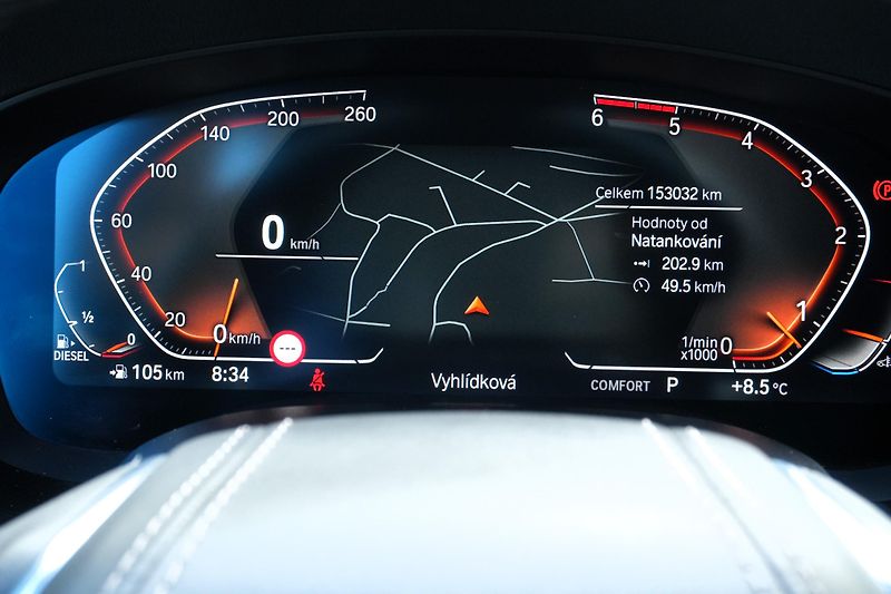 BMW Řada 5 530d xDrive, Kamera, ČR, Hi-Fi - fotka 21 z 40