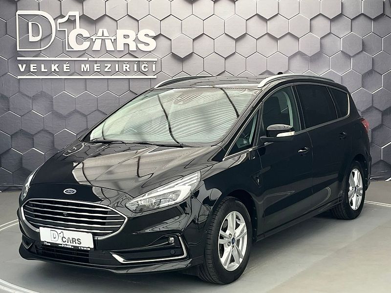 Ford S-MAX 2.5 Duratec HEV TITANIUM - fotka 1 z 64