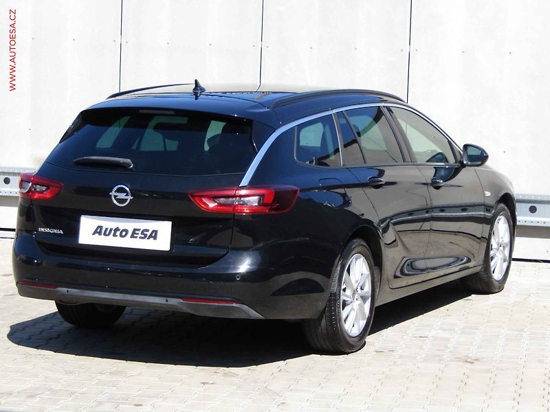 Opel Insignia (2019) 1.6 CDTi, servis.kniha, AT - fotka 4 z 21
