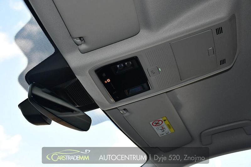 Volkswagen Tiguan 2.0TDi N.TOP 4M ZÁRUKA - fotka 47 z 55
