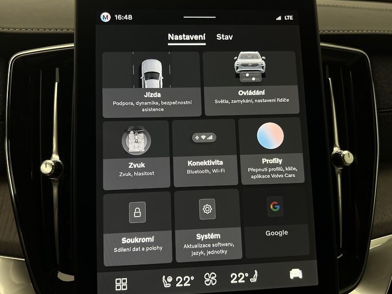 Volvo XC90 (2026) T8 AWD PLUS BRIGHT - fotka 34 z 45