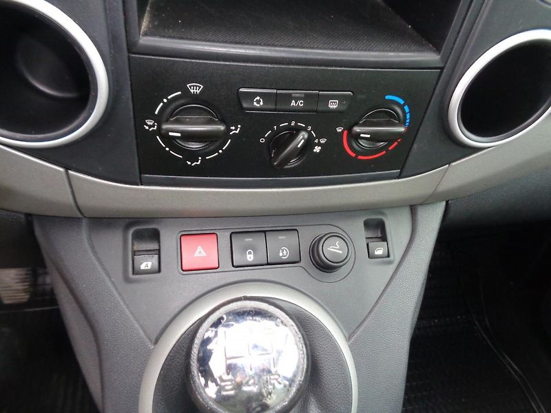 Citroën Berlingo 1,6 HDI  Multispace - fotka 10 z 17