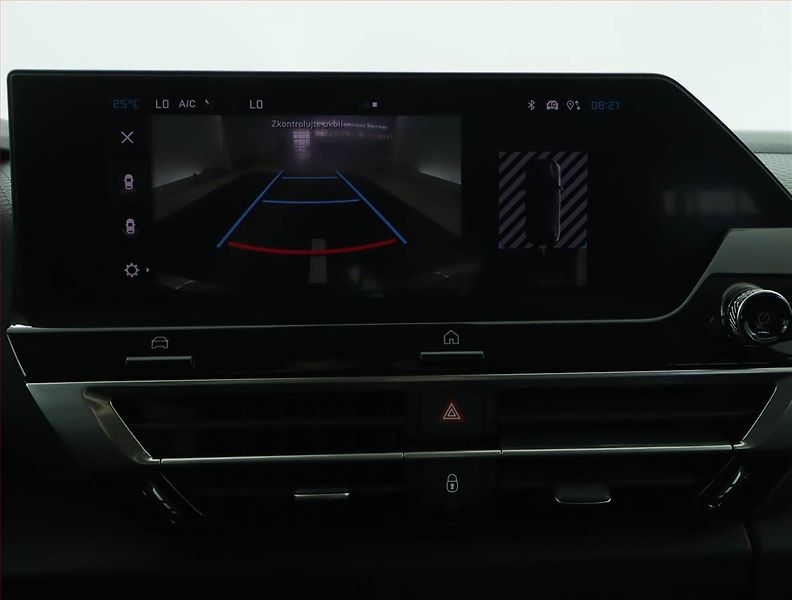 Citroën C4 (2023) 1.2 PureTech, Automat, ČR - fotka 15 z 16