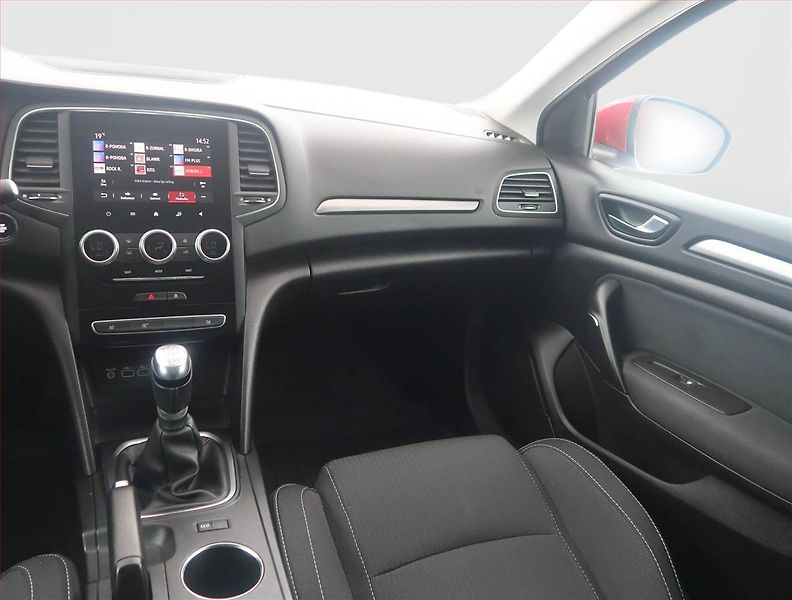 Renault Mégane (2021) 1.3 TCe, ČR,1.maj, Tempomat - fotka 8 z 14