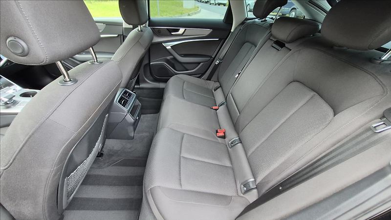 Audi A6 2,0 150 Kw 40 TDi Avant DPH ČR - fotka 10 z 25