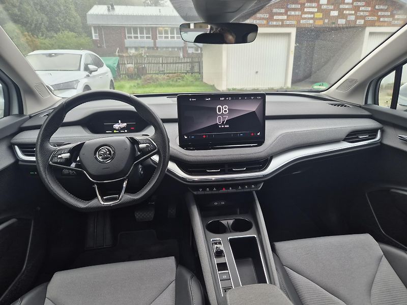 Škoda Enyaq iV 80 LOFT 150kw TZ SOH 96% - fotka 10 z 45