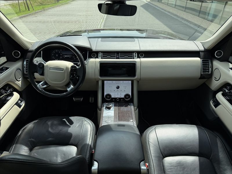 Land Rover Range Rover 5,0 AUTOBIOGRAPHY P525 - fotka 20 z 27