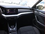 Škoda Octavia (2023) Style 2.0 TDI, Automat - náhled 8