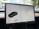 Tesla Model 3 Long Range AWD - náhled 21