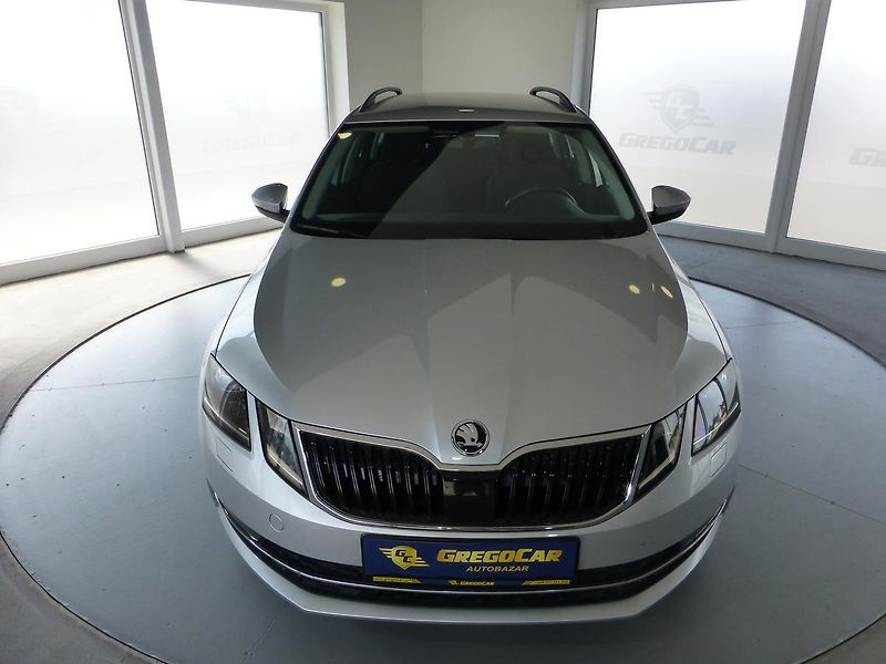 Škoda Octavia (2017) 2,0TDI*NAVIGACE**ALU**PARK.S - fotka 2 z 26