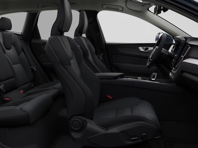 Volvo XC60 ESSENTIAL B5 AWD 184kW - fotka 10 z 13